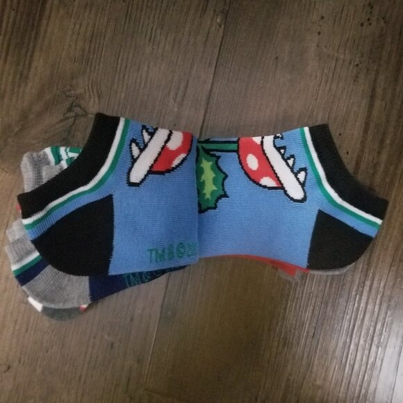 Nintendo Super Mario 5 pack ankle socks - Picture 5 of 9